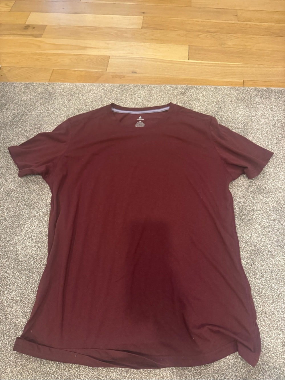 Men's Crew Neck T-Shirt - Burgundy - Large